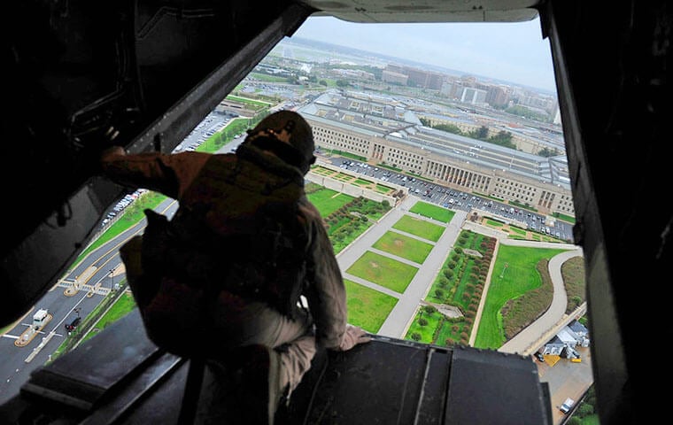 fedweek.com: dod unions senators balk at limiting bargaining